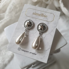 Load image into Gallery viewer, Ethnic Button and Long Pearl Earrings - Silver