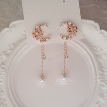 Load image into Gallery viewer, Dainty Ribbon and Moon Earrings - Rosegold