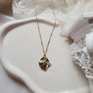 Modern Fragment Necklace - Gold