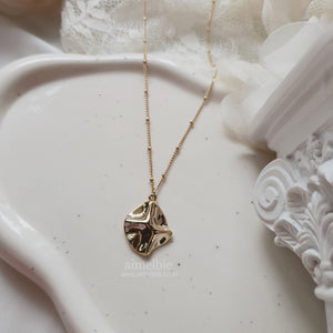 Modern Fragment Necklace - Gold