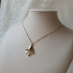 Modern Fragment Necklace - Gold