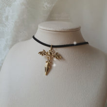 Load image into Gallery viewer, Angelic Sword Cross Choker - Gold (H1-Key Yel Necklace)