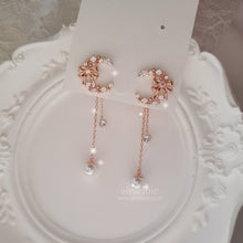 Load image into Gallery viewer, Dainty Ribbon and Moon Earrings - Rosegold