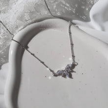 Load image into Gallery viewer, [IVE Wonyoung Necklace] Heavenly Crystal Semi Choker Necklace - Silver