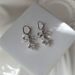 [IU Earrings] Dainty Heart Crystal and Ribbon Huggies Earrings - Silver Color
