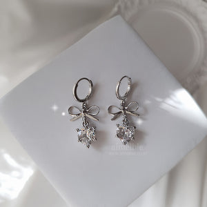 Dainty Heart Crystal and Ribbon Huggies Earrings - Silver Color (Loossemble Hyunjin, Nature Sohee Earrings)