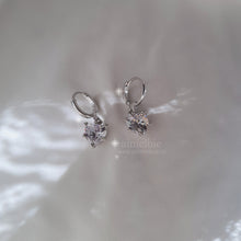 Load image into Gallery viewer, Dainty Heart Crystal Huggies Earrings - Silver Color (Lovelyz Mijoo Earrings)