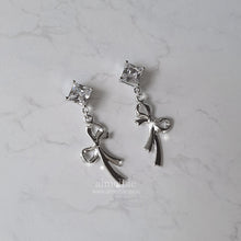 Load image into Gallery viewer, Diamond and Flowing Ribbon Earrings - Silver ver.
