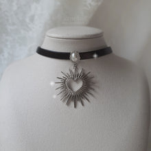 Load image into Gallery viewer, [Stray Kids Seungmin, IU Necklace] Heart Supernova Leather Choker - Silver ver.