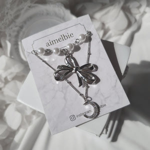 [BABYMONSTER Ahyeon, Luka Necklace] Princess Bow and Moon Layered Necklace - Silver Color