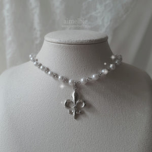Fleur De Lis Pearl Choker - Silver