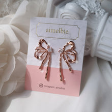 Load image into Gallery viewer, Metalic Liquid Ribbon Earrings - Rosegold