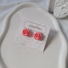 Load image into Gallery viewer, [Hearts2Hearts Ana Earrings] Petit Rose Cabochon Earrings - Pink