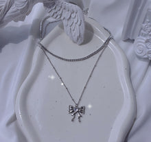 Load image into Gallery viewer, Melting Ribbon Rhinestone Chain Choker Layered Necklace