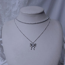 Load image into Gallery viewer, Melting Ribbon Rhinestone Chain Choker Layered Necklace