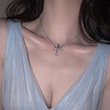 Load image into Gallery viewer, [fromis_9 Baek Jiheon Necklace] Moonlight Teardrops Collarbone Necklace