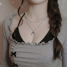Load image into Gallery viewer, [IDLE Shuhua Necklace] Upside Down Crescent Moon Pearl Layered Necklace - Silver
