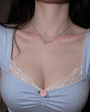 Load image into Gallery viewer, [Baby DONT Cry Yihyun Necklace] Dreamy Crystal Collarbone Necklace