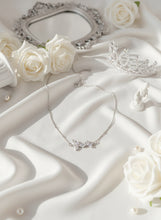 Load image into Gallery viewer, [Baby DONT Cry Yihyun Necklace] Dreamy Crystal Semi Choker Necklace