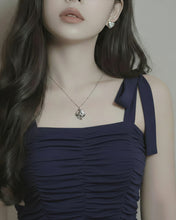 Load image into Gallery viewer, [NMIXX Kyujin Earrings] Supernova Heart Earrings - Silver Color