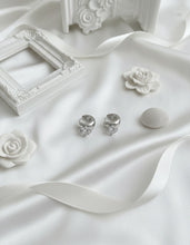 Load image into Gallery viewer, [Hearts2Hearts Ian Earrings] Diamond Ring Huggies Earrings - Silver Color