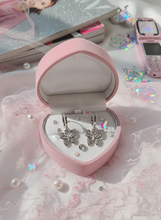 Load image into Gallery viewer, [ITZY Yuna Earrings] The Little Butterfly Huggies Earrings
