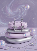 Load image into Gallery viewer, [SNSD Taeyeon Earrings] Love Planet Huggies earrings - Silver Color