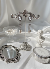 Load image into Gallery viewer, [IU, Kim Sejeong Earrings] Minerva Earrings - Silver version