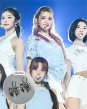 Load image into Gallery viewer, [Hearts2Hearts Ana Earrings] Adorable Ribbon Huggies Earrings - Silver