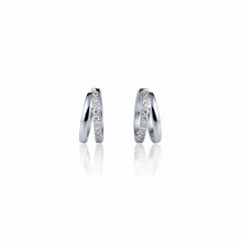 Load image into Gallery viewer, Glint Dual Ring Huggies Earrings