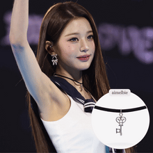 Load image into Gallery viewer, [IVE Wonyoung Necklace] Silver Heart Key Choker