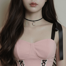 Load image into Gallery viewer, Crescent Moon Choker - Silver ver.