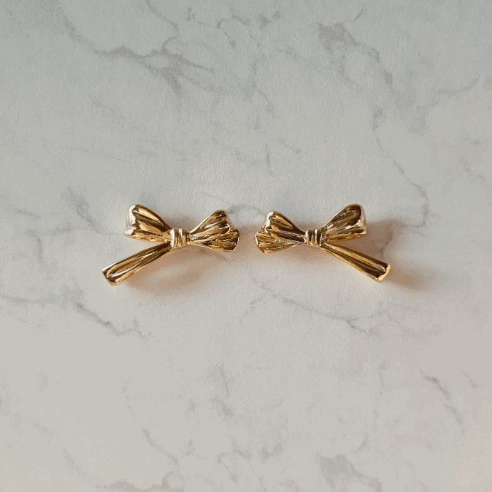 Dalia Ribbon Earrings - Gold Color