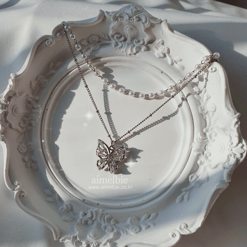 [(G)I-DLE Miyeon, Baby Monster Pharita Necklace] Butterfly Fairy Layered Necklace