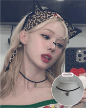 Load image into Gallery viewer, [Aespa Winter Choker] Vintage Heart Locket Choker - Silver ver.
