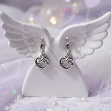 Load image into Gallery viewer, [VIVIZ Eunha Earrings] Pretzel Huggies Earrings - Silver Color