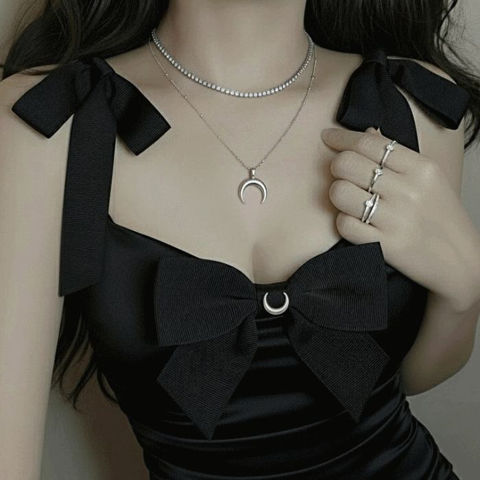 [Aespa NingNing Necklace] Upside Down Crescent Moon Rhinestone Chain Choker Layered Necklace - Silver