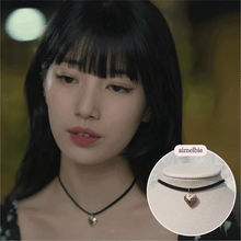 Load image into Gallery viewer, [Suzy from 'Doona!', IVE Yujin choker] Vintage Heart Locket Choker