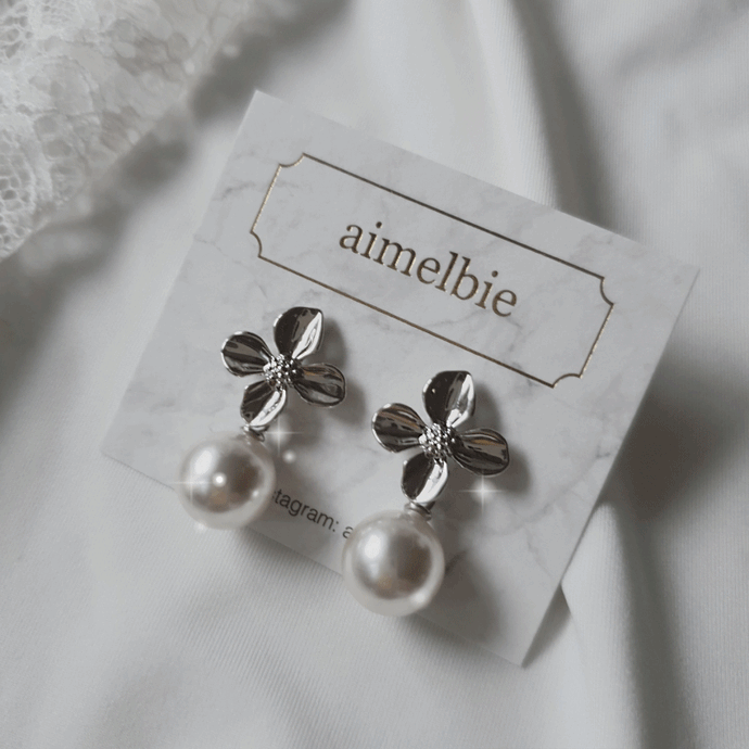 Botanic Flower and Pearl Earrings - Silver (STAYC Sieun Earrings)