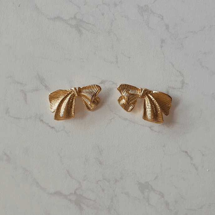 Jane Ribbon Earrings - Gold Color