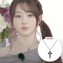 Load image into Gallery viewer, [NMIXX Haewon Necklace] Nocturne Gothic Cross Collarbone Necklace (Stainless Steel)