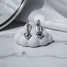 Load image into Gallery viewer, [NMIXX Jiwoo Earrings] Coquette Laced Hearts Huggies Earrings - Silver Color