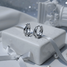 Load image into Gallery viewer, Glint Dual Ring Huggies Earrings