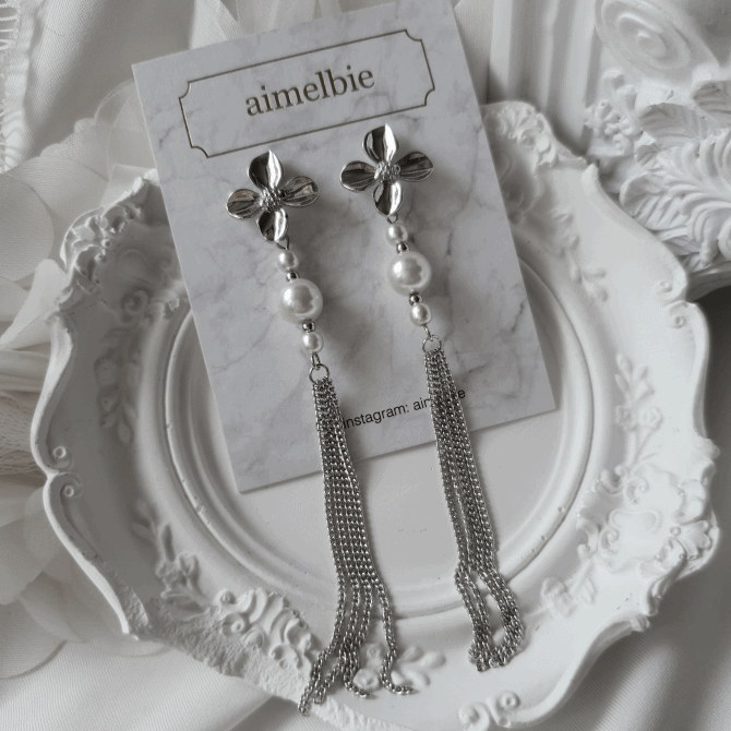Longdrop Silver Flower Earrings