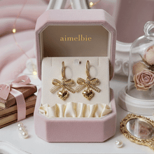 Load image into Gallery viewer, Coquette Laced Ribbon and Heart Huggies earrings - Gold Color