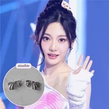 Load image into Gallery viewer, [Aespa NingNing Earrings] Jane Ribbon Earrings - Silver Color