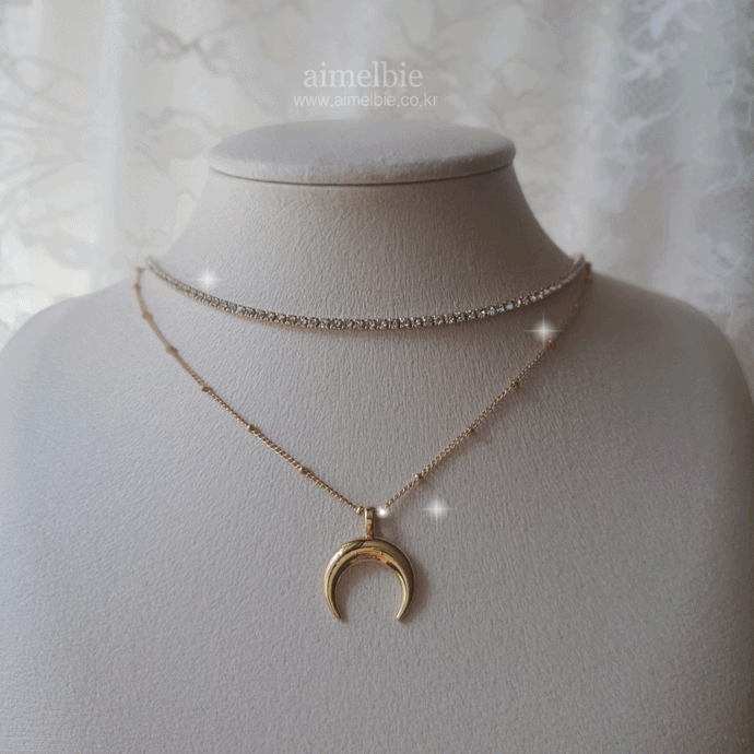 Upside Down Crescent Moon Rhinestone Choker Layered Necklace - Gold