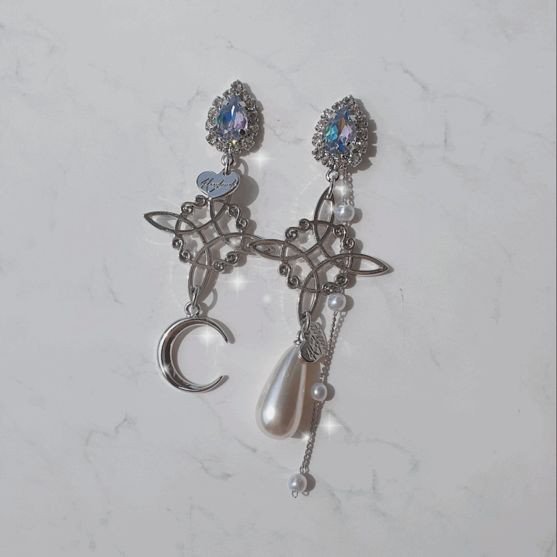 Princess of the Dreamy Galaxy Earrings