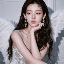 Load image into Gallery viewer, [QWER Hina Earrings] Silver Angel Heart Earrings