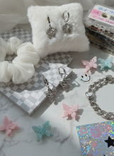 Load image into Gallery viewer, [ITZY Yuna Earrings] The Little Butterfly Huggies Earrings